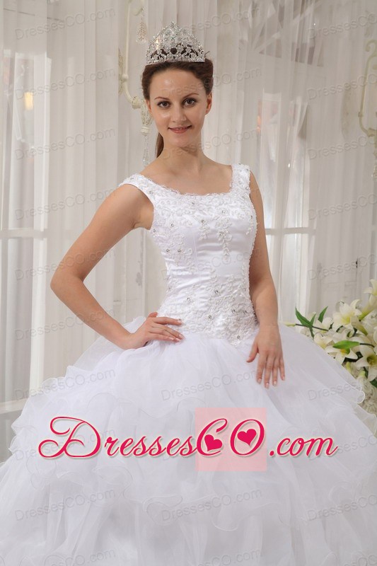 White Ball Gown Scoop Long Satin And Organza Appliques Quinceanera Dress