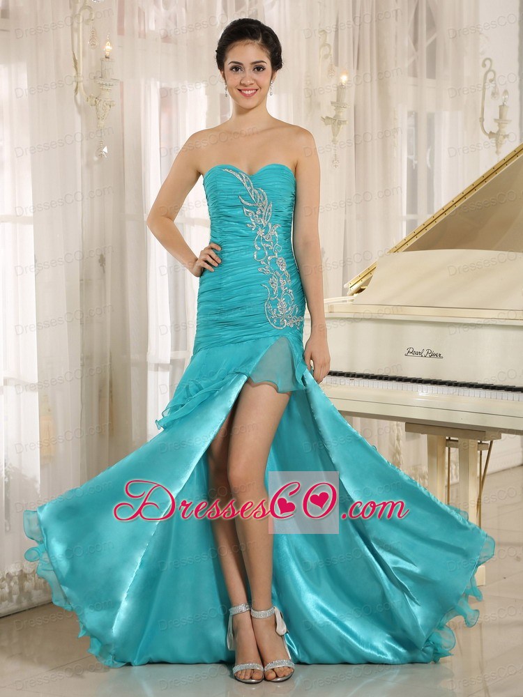Aqua Blue High Slit Organza Ruched and Ruffled Layers Decorate Dama Dress Quinceanera