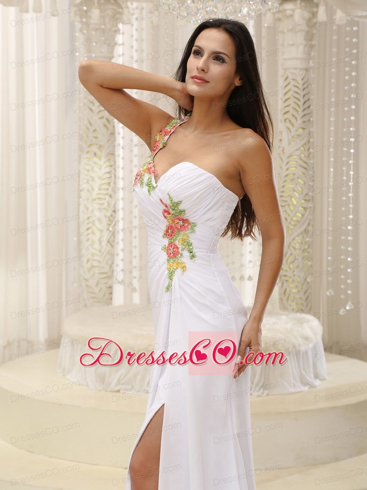 Appliques Decorate Shoulder Ruched Bodice High Slit For Prom Dress