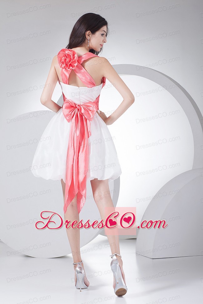 Hand Made Flowers Decorate Bodice Bowknot Mini-length White Criss Cross Straps Prom Dress