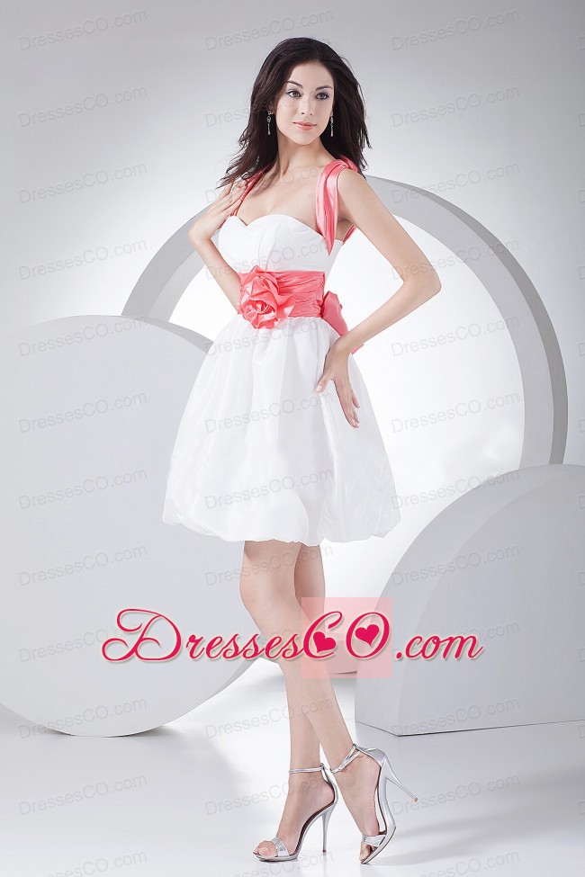 Hand Made Flowers Decorate Bodice Bowknot Mini-length White Criss Cross Straps Prom Dress