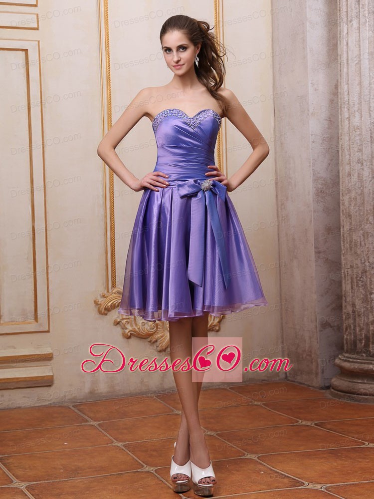 Purple Beaded Bowknot Knee-length Prom / Homecoming Dress For Party