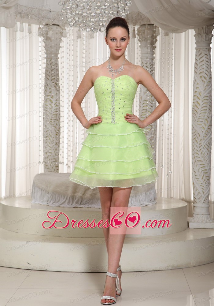 Lace-up Yellow Green Beaded Decorate Homecoming Dress With Sweetheart