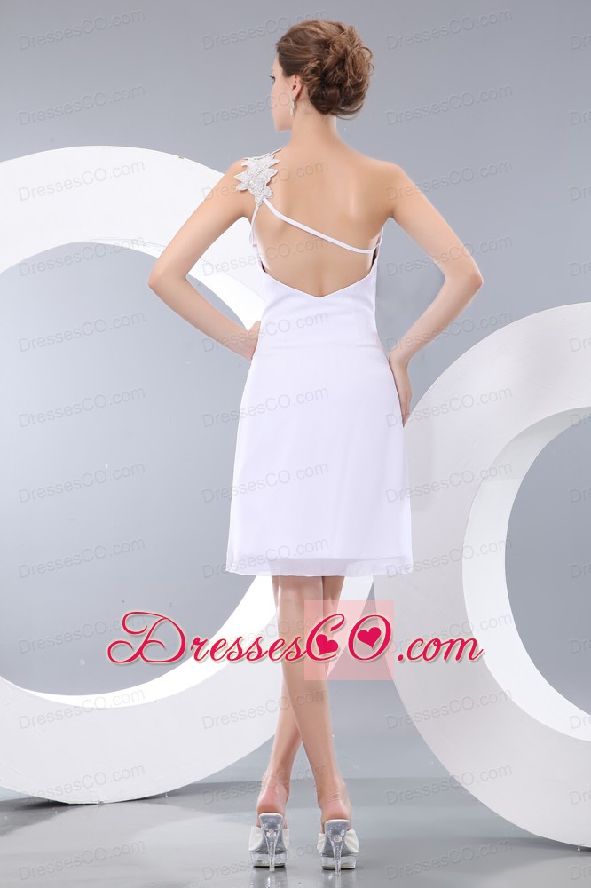 Affordable White Column Short Prom / Homecoming Dress One Shoulder Mini-length Chiffon Appliques