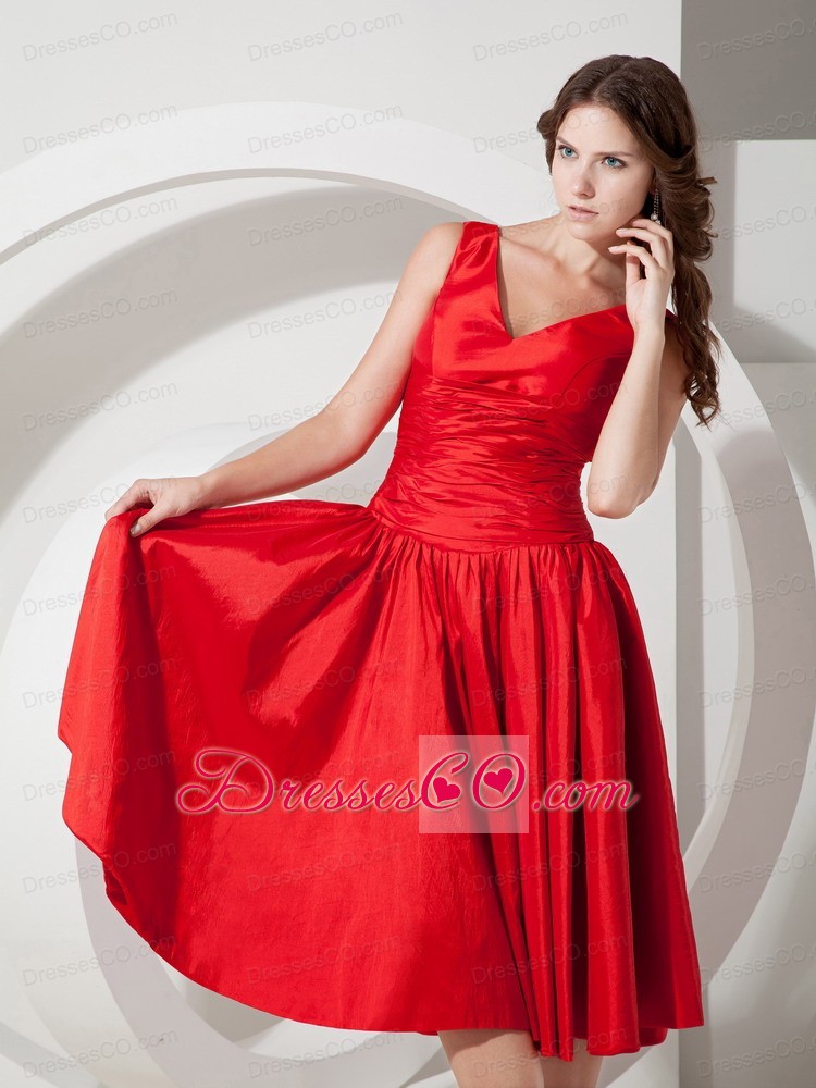 Sweet Red A-line / Princess V-neck Evening Dress Tea-length Taffeta