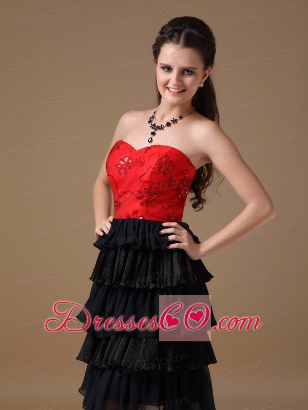 Cute Black And Red A-line Short Prom Dress Chiffon And Taffeta Beading Knee-length