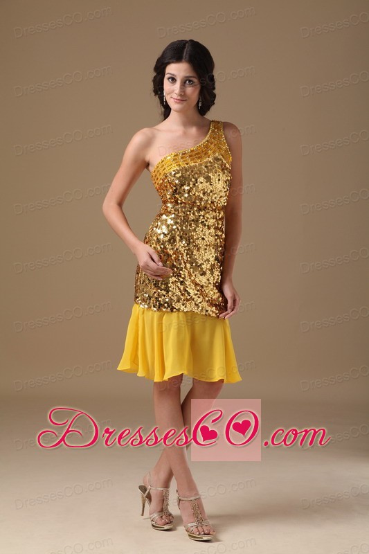 Gold Column One Shoulder Knee-length Sequin And Chiffon Beading Prom Dress