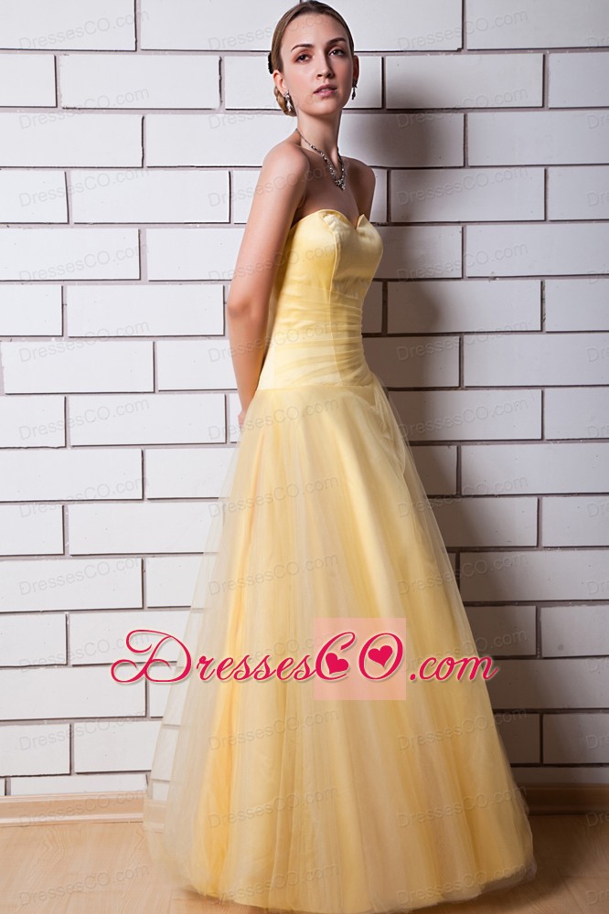 Gold A-line Prom Dress Tulle And Taffeta Ruching Long