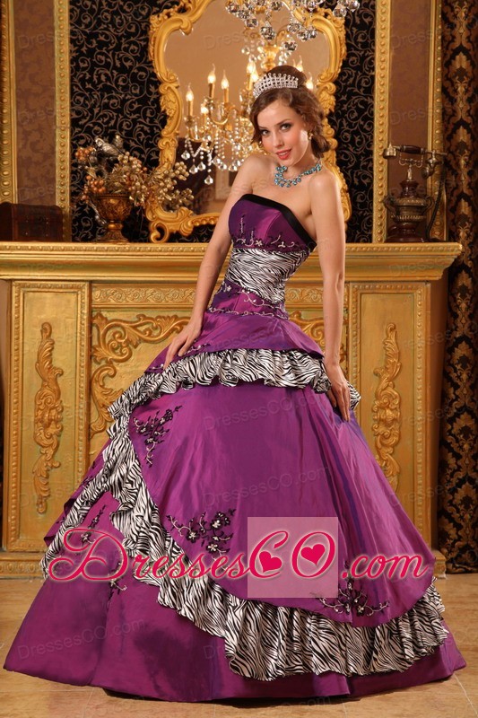 Fuchsia Ball Gown Strapless Long Taffeta Embroidery Quinceanera Dress