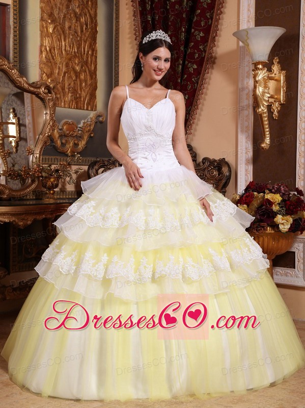 Yellow Ball Gown Spaghetti Straps Long Organza Lace Appliques Quinceanera Dress