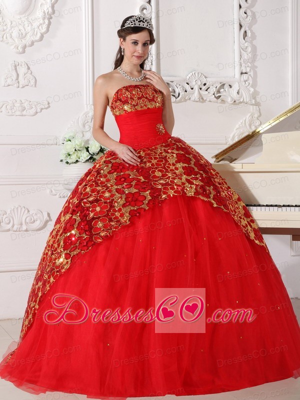 Red Ball Gown Strapless Long Tulle Beading And Ruching Quinceanera Dress