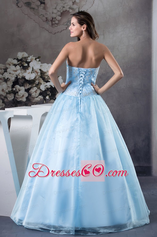 Modern Embroidery A-Line / Princess Prom Dress
