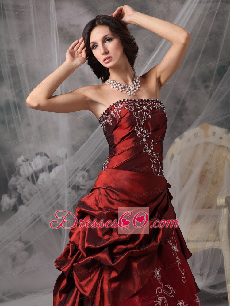 Beautiful Burgundy A-line / Princess Strapless Evening Dress Taffeta Appliques Long
